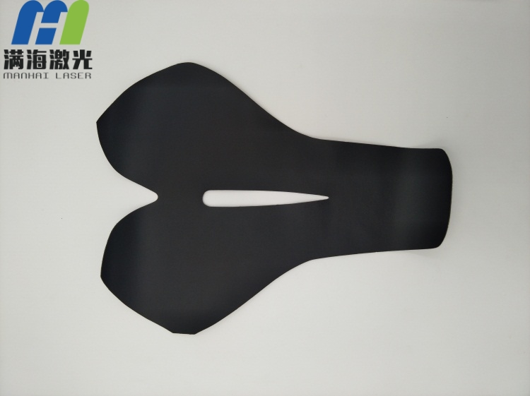 自行車真皮坐墊激光穿孔