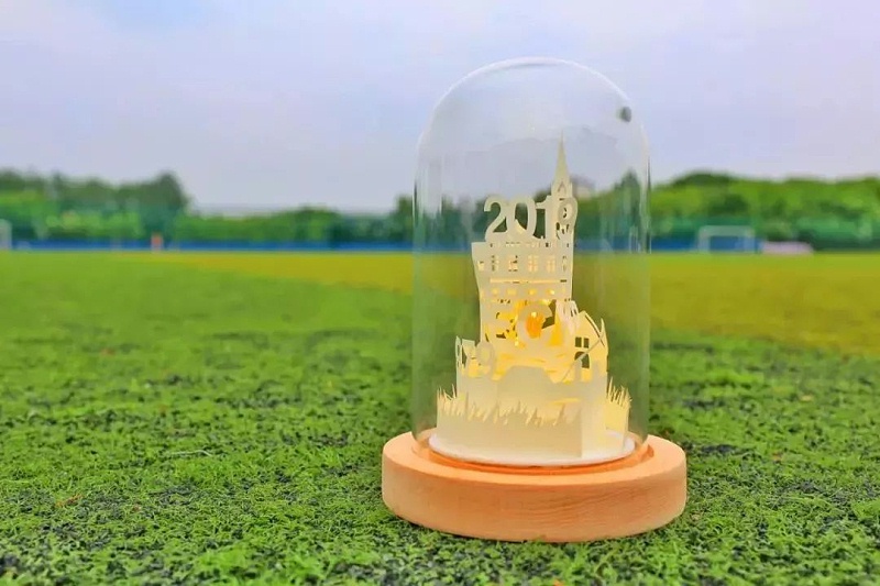 華東政法大學(xué)紙雕燈2