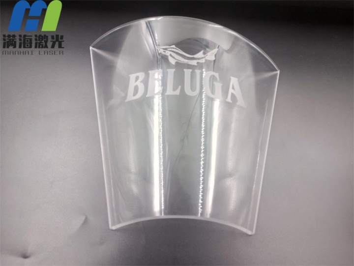 亞克力標(biāo)牌激光鐳射過程